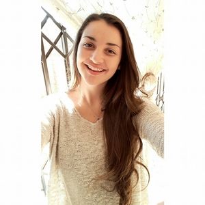 Meet your Posher, Angelique